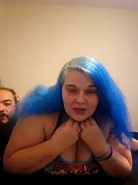 Snapshot of Ally-katt chatting on December 5, 8:12 am Ally-katt online show from December 5, 8:12 am