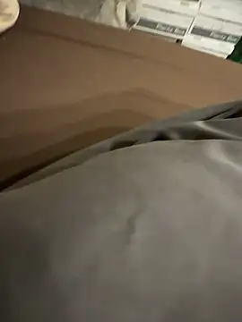 Snapshot of huto_0513 chatting on January 10, 5:58 pm huto 0513 online show from January 10, 5:58 pm