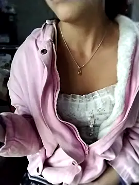 iam-eli online show from February 12, 12:49 am