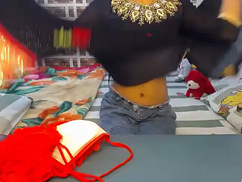 Parimodel19 online show from January 10, 12:23 am