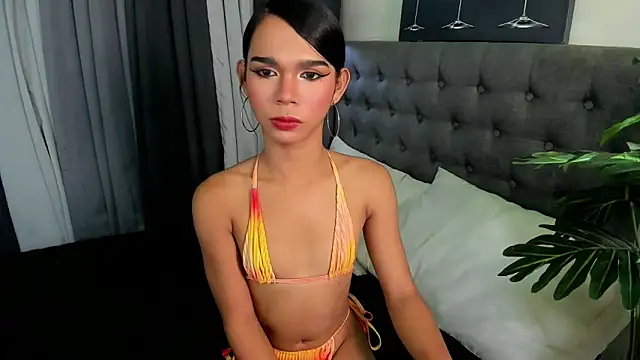 asianpetiteprincess online show from March 8, 6:55 pm