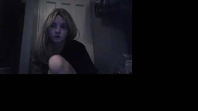 Amy01112 online show from December 21, 3:41 pm