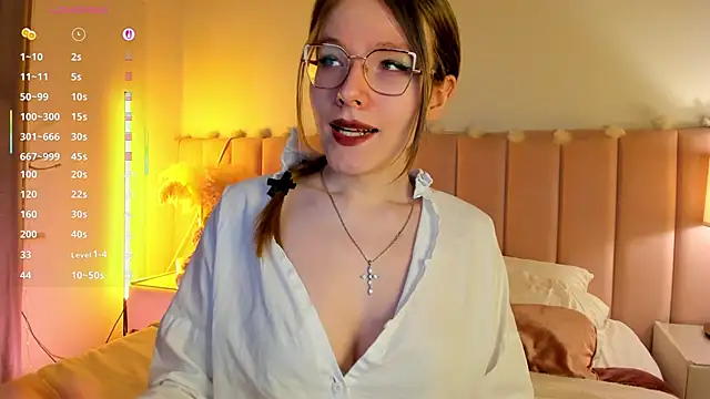 AnGee  online show from February 2, 12:04 pm