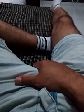 souseu83 online show from January 19, 1:37 pm