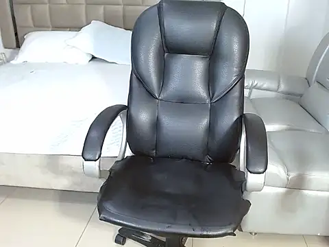 Samathahottxxxx online show from February 1, 7:56 pm