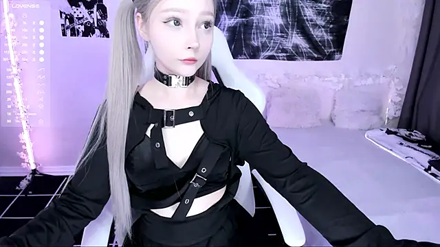 lyric4 online show from January 15, 12:04 am