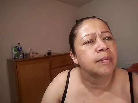 Snapshot of pamela_08 chatting on December 17, 9:21 pm pamela 08 online show from December 17, 9:21 pm