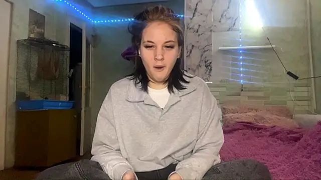 Snapshot of StacyHoyles chatting on January 17, 12:10 pm StacyHoyles online show from January 17, 12:10 pm