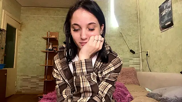 Snapshot of StacyHoyles chatting on February 5, 12:10 pm StacyHoyles online show from February 5, 12:10 pm