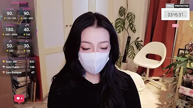 nayomi 34f online show from April 22, 7:44 am