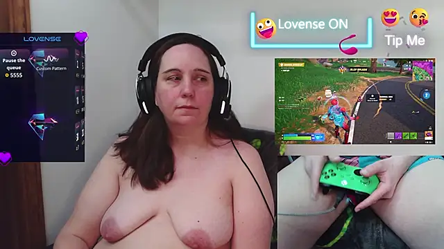 msgamergirl69 online show from February 4, 4:07 am