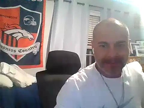 Snapshot of ValuedConcept687 chatting on February 23, 5:16 am ValuedConcept687 online show from February 23, 5:16 am