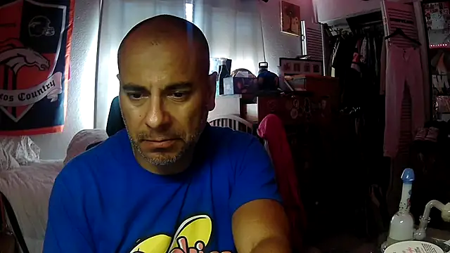 ValuedConcept687 online show from June 13, 9:46 pm