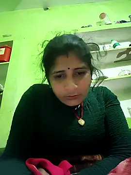 Sonamhot743 online show from December 4, 9:45 pm