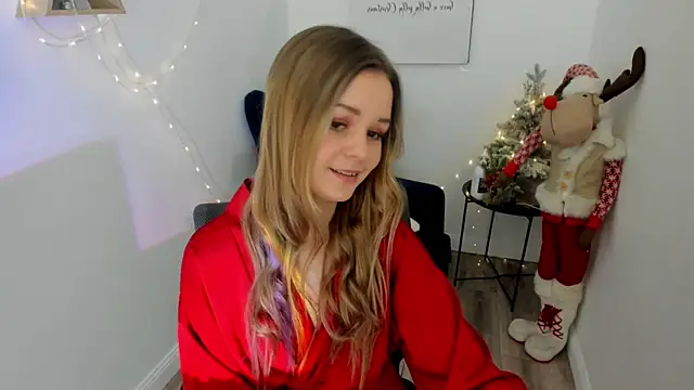 MidnighteAura online show from January 9, 11:35 am