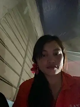 Lilik2 online show from May 11, 1:06 pm