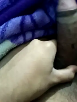 Snapshot of Lovely-boy-ash chatting on March 2, 5:53 pm Lovely-boy-ash online show from March 2, 5:53 pm