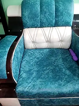 CherrychloeXO online show from March 15, 5:46 am