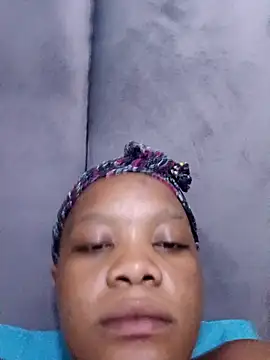 Snapshot of thickbabe111 chatting on March 23, 9:30 pm thickbabe111 online show from March 23, 9:30 pm