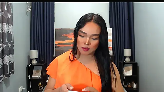 Fantacyloverr online show from February 3, 11:15 am