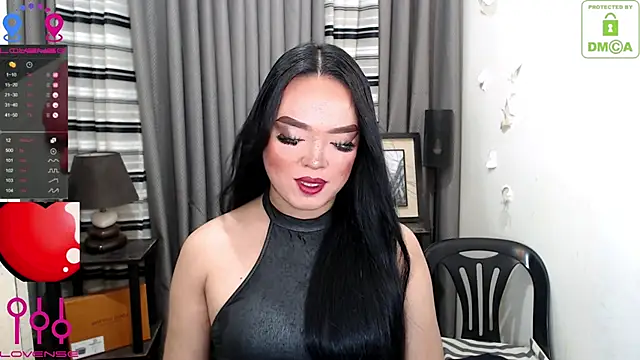 Fantacyloverr online show from May 7, 1:44 am