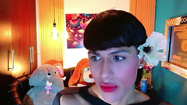 StormLuxX online show from May 5, 12:46 pm
