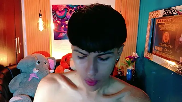 StormLuxX online show from May 6, 12:32 pm