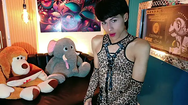 StormLuxX online show from May 11, 12:11 pm