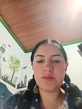 MisNicol online show from January 15, 11:15 am