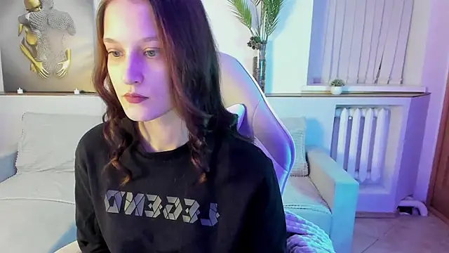 KrisDoeil online show from December 17, 2:28 am