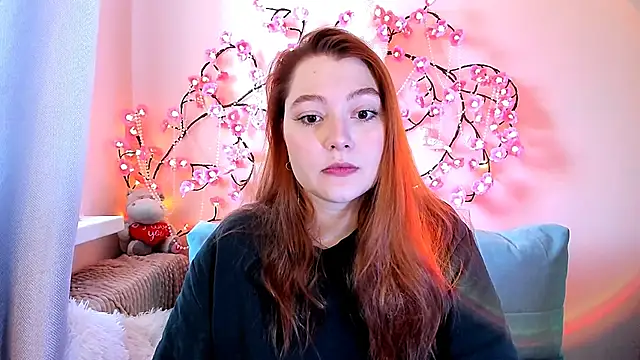 Snapshot of Ungoliant_Kiss chatting on February 1, 12:59 pm Ungoliant Kiss online show from February 1, 12:59 pm