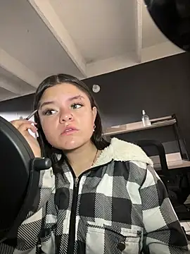 Camila Duarte2 online show from January 14, 1:39 pm