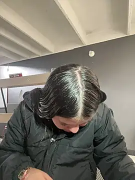 Snapshot of Camila_Duarte2 chatting on February 23, 1:52 pm Camila Duarte2 online show from February 23, 1:52 pm