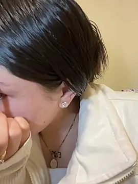 Snapshot of Camila_Duarte2 chatting on February 27, 1:11 pm Camila Duarte2 online show from February 27, 1:11 pm