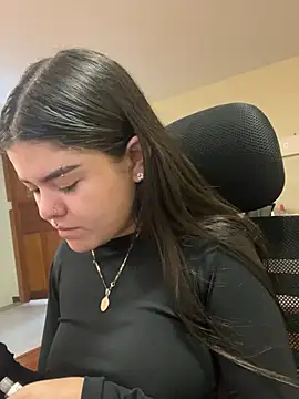 Snapshot of Camila_Duarte2 chatting on February 28, 1:45 pm Camila Duarte2 online show from February 28, 1:45 pm