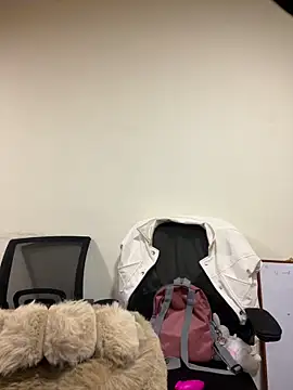 Snapshot of Camila_Duarte2 chatting on March 13, 1:07 pm Camila Duarte2 online show from March 13, 1:07 pm