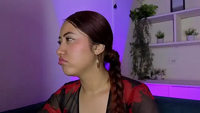 Saelivrae online show from March 31, 7:25 pm