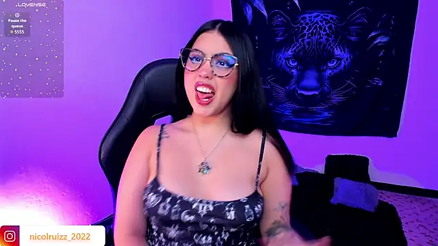 Nicolle Ruizz online show from January 10, 11:12 am