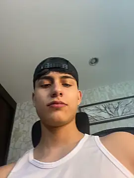 Lander Cruz online show from April 30, 8:57 pm