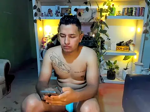 Snapshot of sexramirez11 chatting on February 14, 3:42 pm sexramirez11 online show from February 14, 3:42 pm