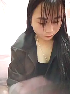 Maiphu34 online show from April 29, 12:05 am