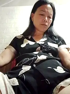 Lili-123k online show from May 6, 6:57 pm