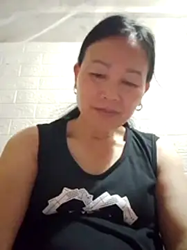 Lili-123k online show from May 18, 4:51 am