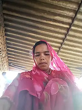 Snapshot of Chetna_sharma chatting on January 19, 4:27 am Chetna sharma online show from January 19, 4:27 am
