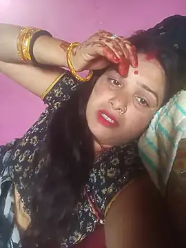 Snapshot of Your-shreya143 chatting on April 7, 8:37 am Your-shreya143 online show from April 7, 8:37 am