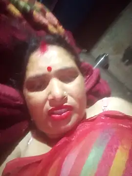 Snapshot of Your-shreya143 chatting on April 18, 9:15 pm Your-shreya143 online show from April 18, 9:15 pm