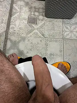 Snapshot of zukammm chatting on January 8, 12:40 pm zukammm online show from January 8, 12:40 pm