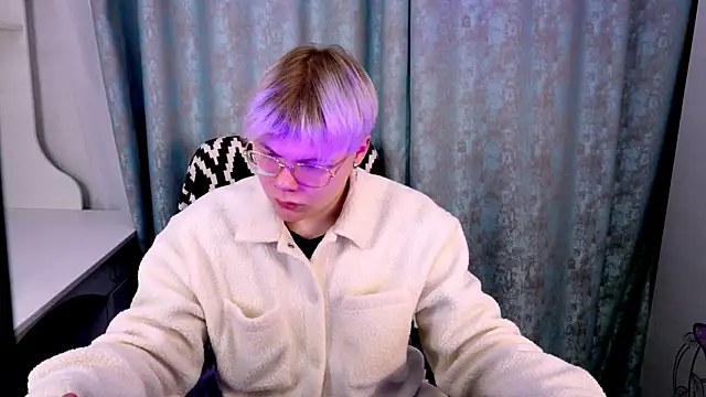 Brian Mils online show from January 15, 12:21 pm