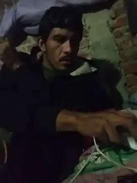 Snapshot of vergon911 chatting on February 10, 6:39 am vergon911 online show from February 10, 6:39 am