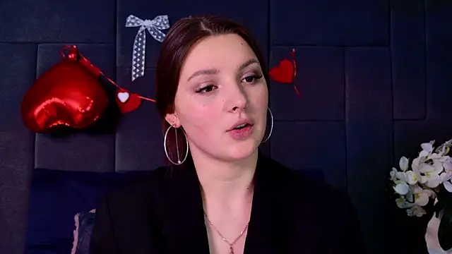 Snapshot of Vixsaria chatting on February 22, 4:16 pm Vixsaria online show from February 22, 4:16 pm